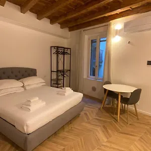 Brera Eleven Apartment Milan